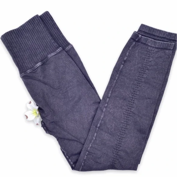 NEW Free People High-Rise 7/8 Length Good Karma Leggings, M/LG - Picture 5 of 14